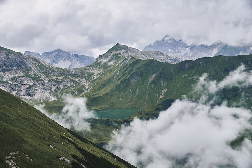 Lake Schrecksee hike, view from path to Rauhhorn